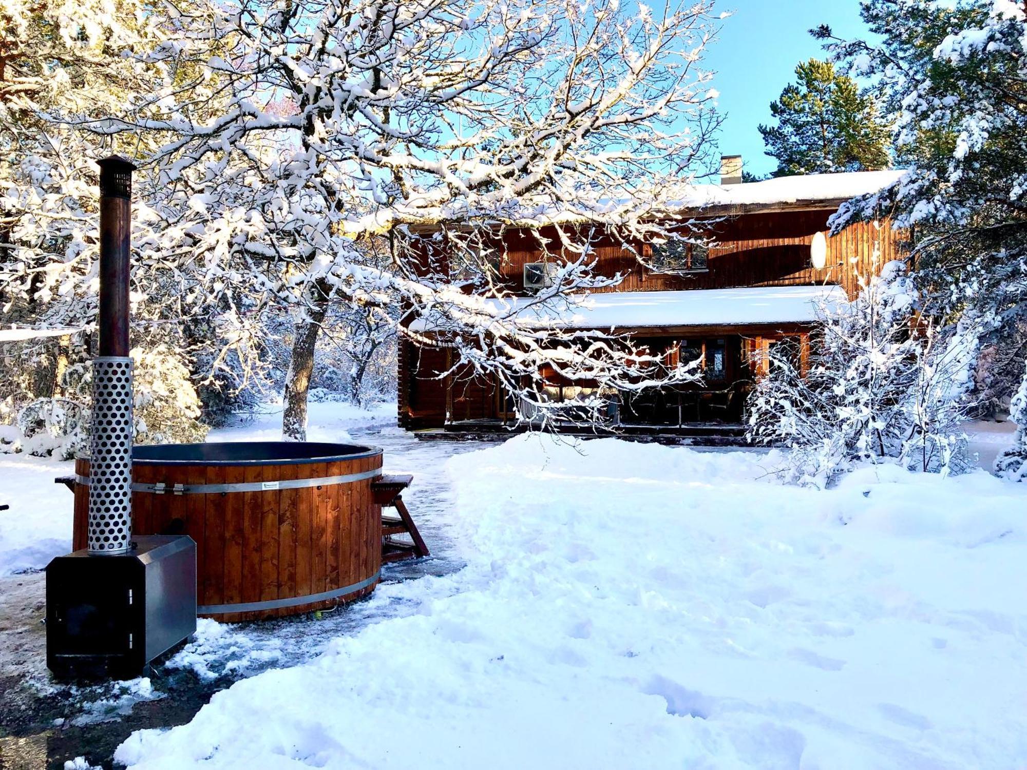 Kibuvitsa Holiday House Muratsi Exterior foto